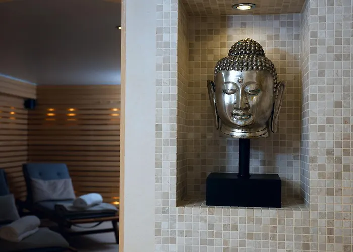 Windhuk (adults Only) Hotel 4*